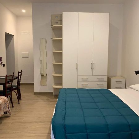 Fondacolivella Hotel เนเปิลส์ ภายนอก รูปภาพ